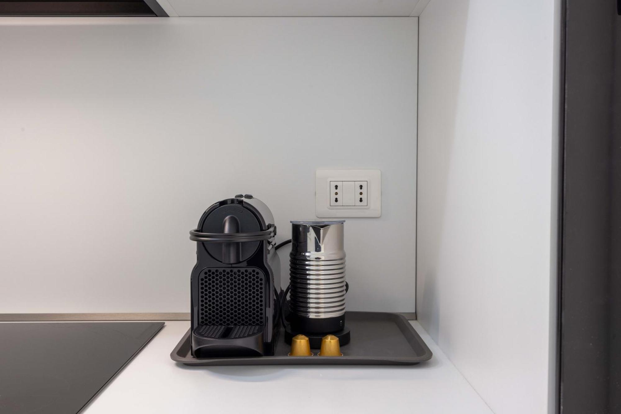 Superior Apartment Station Μπολόνια Εξωτερικό φωτογραφία